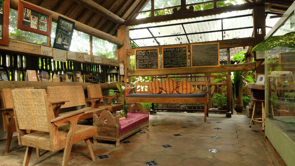 Hotel Omah Apik à Ubud Extérieur photo